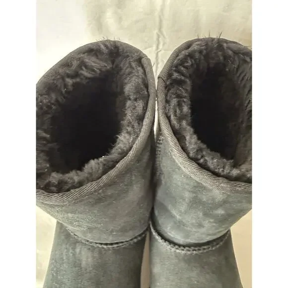 UGG Classic Short II Women's Boots Suede Sheepskin Slip-On Black Size US8 EU39 - Picture 8 of 10